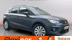 Gris / plata Usado 2021 Seat Arona Reference SUV | 16.390 € (Precio justo)