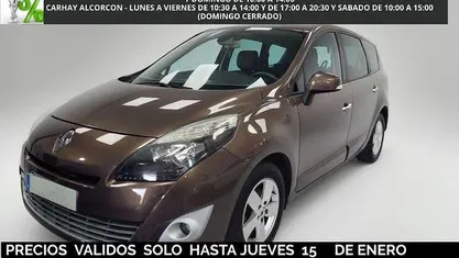 Usado 2011 Renault Scénic III Dynamique | 5990 € (Super precio)