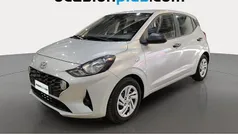 Gris plata Usado 2022 Hyundai i10 Utilitario | 10.228 € (Precio justo)