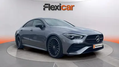 Usado Mercedes CLA220 190 CV (139 kW) 2025 Berlina