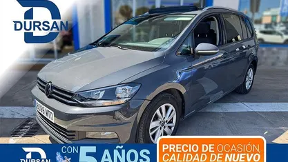 Usado VW Touran 150 CV (110 kW) 2024 Monovolumen