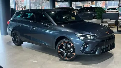 Nuevo Cupra Leon 150 CV (110 kW) 2026 Gris Familiar