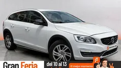 Blanco Usado 2018 Volvo V60 CC Familiar | 16.390 € (Precio justo)
