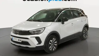 Usado Opel Crossland Elegance 131 CV (96 kW) 2024 Gris SUV