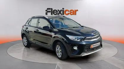 Käytetty Kia Stonic 84 HP (61 kW) 2019 Musta Katumaasturi