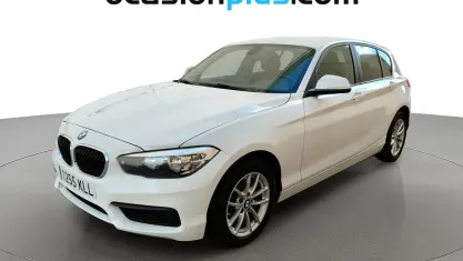 Begagnad BMW 116 116 HK (85 kW) 2018 Vit Halvkombi