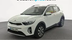 Usado 2021 Kia Stonic SUV | 12.955 € (Precio justo)