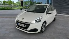 Usado 2019 Peugeot 208 Active Utilitario | 9800 € (Precio justo)