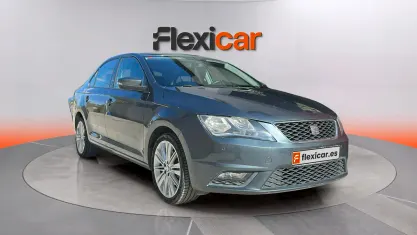 Usado Seat Toledo Style 116 CV (85 kW) 2016 Gris Utilitario