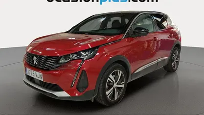 Usado Peugeot 3008 Allure 130 CV (95 kW) 2023 Rojo SUV