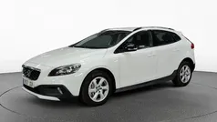 Blanco Usado 2015 Volvo V40 CC Momentum Familiar | 13.200 € (Precio justo)
