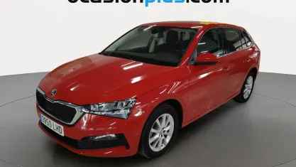 Usado Skoda Scala Ambition 116 CV (85 kW) 2020 Rojo Utilitario