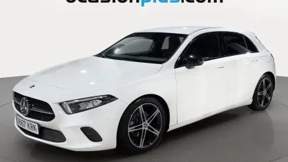 Usado Mercedes A180 116 CV (85 kW) 2018 Blanco Utilitario