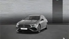 Gris Nuevo 2025 Mercedes A180 AMG line Berlina | 36.900 € (Precio justo)