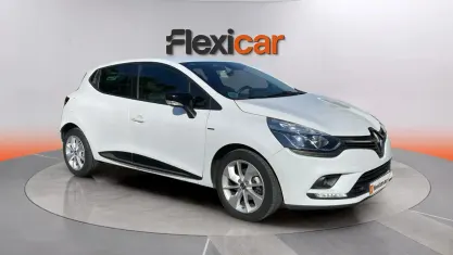 Usado Renault Clio IV LIMITED 90 CV (66 kW) 2018 Blanco Berlina