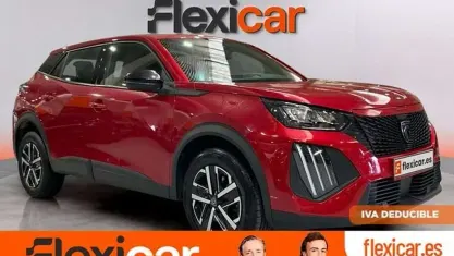 Usado Peugeot 2008 Active 102 CV (75 kW) 2023 Rojo SUV