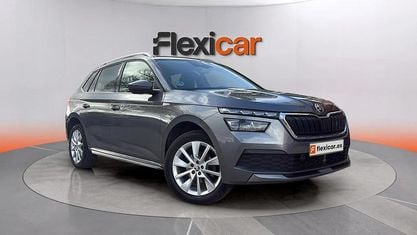 Usado Skoda Kamiq Style 150 HP (110 kW) 2022 Cinzento SUV