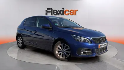 Usado Peugeot 308 Style 131 CV (96 kW) 2020 Azul Berlina