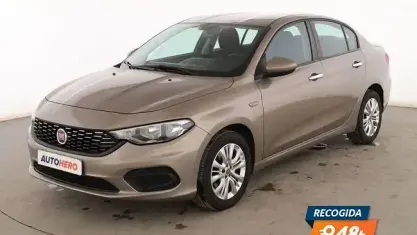 Usado Fiat Tipo Easy 95 CV (69 kW) 2018 Marrón Berlina