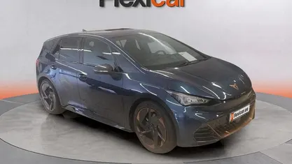 Usado Cupra Born e-Boost 169 kW (231 CV) 2023 Azul Utilitario