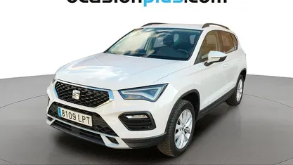 Usado Seat Ateca Style 150 CV (110 kW) 2021 Blanco SUV