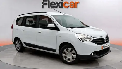 Usado Dacia Lodgy Lauréate 116 CV (85 kW) 2016 Blanco Monovolumen