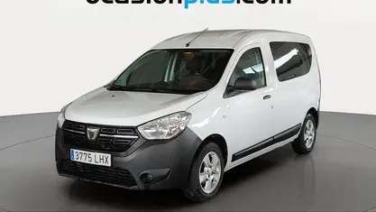 Usado Dacia Dokker Essentiel 95 CV (69 kW) 2020 Blanco Monovolumen