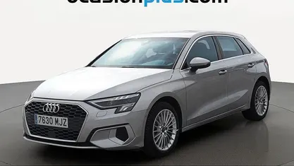 Usado Audi A3 Sportback Advanced 110 CV (80 kW) 2023 Gris plata Utilitario