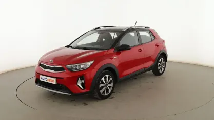Usado Kia Stonic 101 CV (74 kW) 2020 Rojo SUV