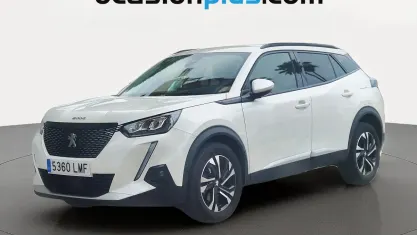 Używany Peugeot 2008 Allure 131 KM (96 kW) 2021 Biały SUV