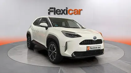 Usado Toyota Yaris Hybrid Active 116 CV (85 kW) 2021