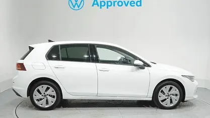 Usado VW Golf VIII Match 204 CV (150 kW) 2025 Berlina