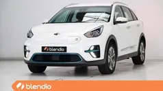 Blanco Usado 2021 Kia e-Niro 3 SUV | 24.590 €
