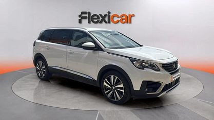 Usado Peugeot 5008 Active 131 CV (96 kW) 2019 Blanco SUV