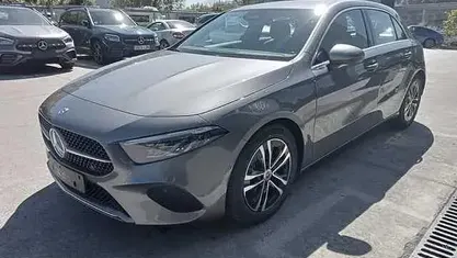 Usado Mercedes A180 136 CV (100 kW) 2025