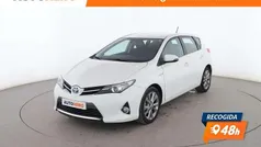 Blanco Usado 2015 Toyota Auris Hybrid Active Berlina | 14.399 € (Precio justo)