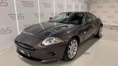 Gris Usado 2009 Jaguar XK Coupe | 29.900 €