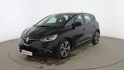 Usado Renault Scenic E-Tech Zen 140 CV (102 kW) 2018 Negro Monovolumen