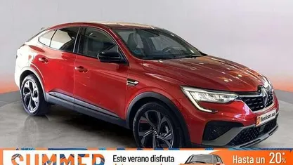 Usado Renault Arkana R.S. 160 CV (117 kW) 2022 Burdeos SUV