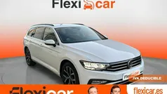 Blanco Usado 2020 VW Passat Executive Familiar | 19.290 € (Precio justo)