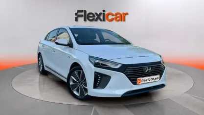 Usado Hyundai Ioniq Style 141 CV (103 kW) 2017 Blanco Utilitario