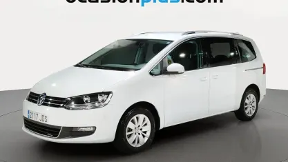 Usado VW Sharan Advance 140 CV (102 kW) 2015 Blanco Monovolumen