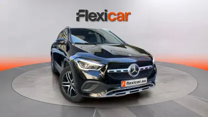 Usado Mercedes GLA200 150 CV (110 kW) 2023 Negro SUV