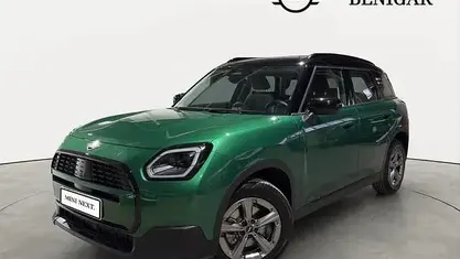 Begagnad Mini Countryman 163 HK (119 kW) 2024 Grön SUV