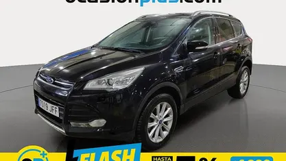 Usado Ford Kuga Titanium 120 CV (88 kW) 2015 SUV