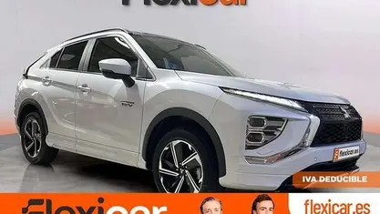 Usado Mitsubishi Eclipse Cross 188 CV (138 kW) 2023 Blanco SUV