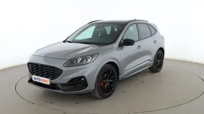 Usado Ford Kuga ST-Line X 190 CV (139 kW) 2023 Gris SUV