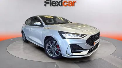 Usado Ford Focus ST-Line 125 CV (91 kW) 2023 Gris Familiar