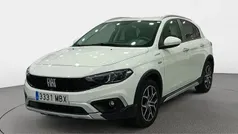 Blanco Usado 2022 Fiat Tipo Cross Utilitario | 14.537 € (Buen precio)
