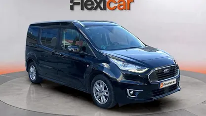 Negro Usado 2021 Ford Tourneo Titanium Monovolumen | 18.790 € (Precio justo)